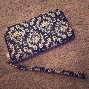 Black pattern wallet